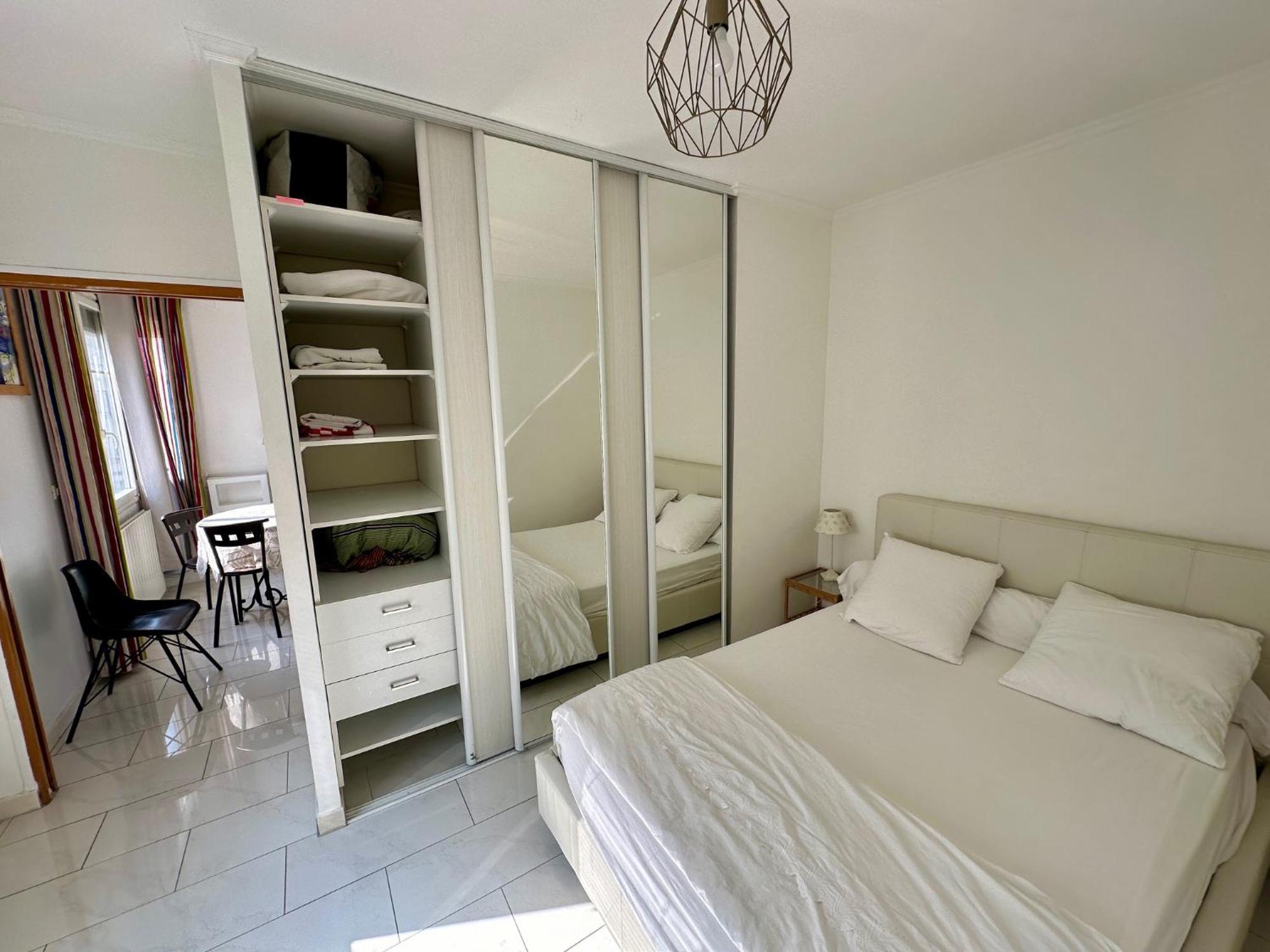 Ideal Pour Visiter Paris Saint-Mande Exterior photo